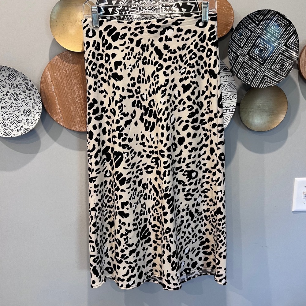 Rachel Zoe Leopard Print Midi Skirt Cream Black Animal Print Size 2 High Waist